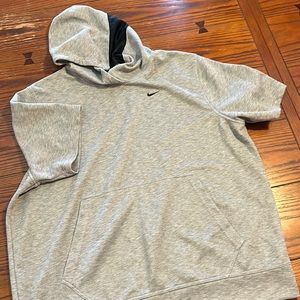 Men’s Nike short sleeve hoodie